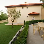 بيت ضيافة Complex Pika غولدن ساندز