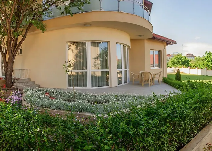 Complex Pika Guest house 3*