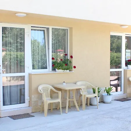 Complex Pika Guest house Golden Sands