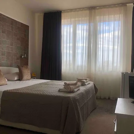 Pensjonat Complex Pika 3*